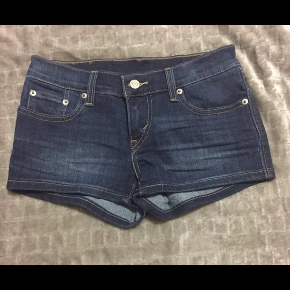Levi’s Strauss mini Jean shorts